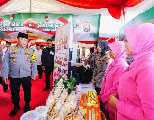 Kapolri Hadiri Bazar Ramadan Polri Presisi dan Baksos di Surabaya