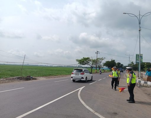Arus Lalu Lintas di Pantura Indramayu Lancar, Polisi Siaga Antisipasi Lonjakan