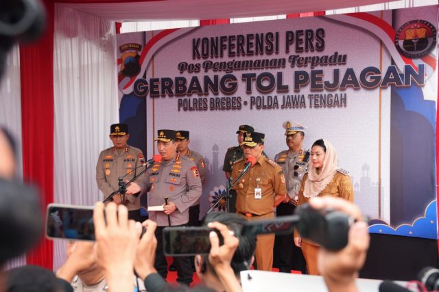 konfrensi-pers-kapolri-di-pejagan-1170x780