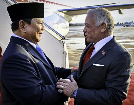 Presiden Prabowo Disambut Langsung Raja Abdullah II di Amman Sebagai Sambutan Hangat dan Penghormatan Tinggi
