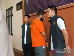 Bawa Senpi Tanpa Izin Seorang Pengacara Berurusan dengan Polisi
