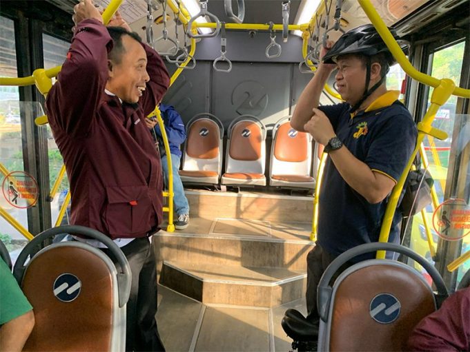 f884e21b759a1fc7ad7a86b2ddc49acf