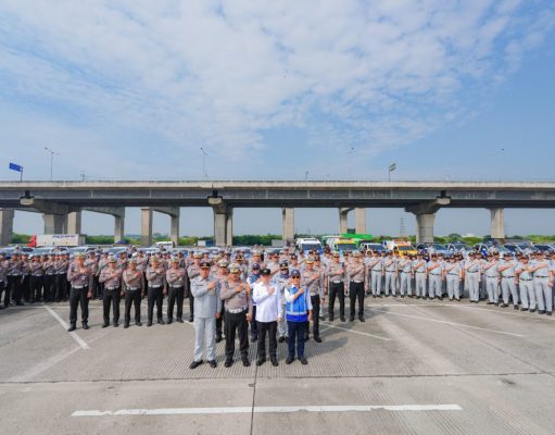 Menhub, Kakorlantas dan Stakeholder Resmi Tutup Sistem One Way Nasional Arus Balik Lebaran 2025