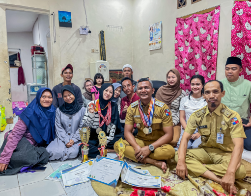 Wakil Wali Kota Bogor Bantu Siswa Lunasi Tunggakan di Sekolah