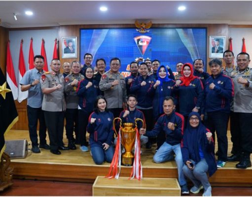 Dankorbrimob Polri Terima Kunjungan Kontingen PB. INKANAS Usai Raih Juara Umum Kejurnas Karate 2025