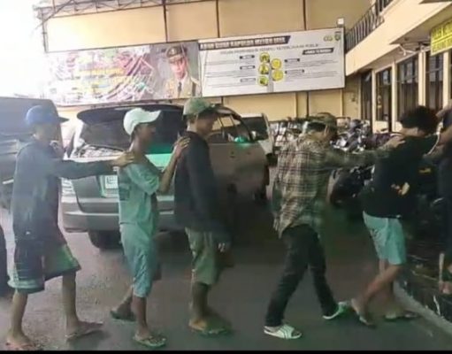 Operasi Berantas Jaya 2025: 11 Pak Ogah dan Jukir Liar Diamankan Polsek Tamansari