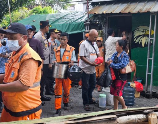 Pembongkaran Pos Ormas FBR Gardu 0252 Pademangan Timur