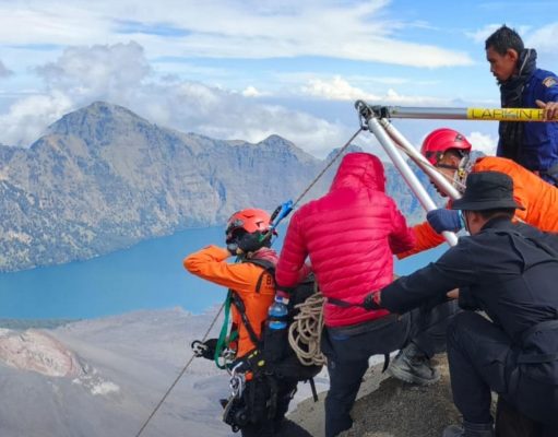 Misi Penyelamatan Pendaki Asal Brasil di Rinjani Hadapi Medan dan Cuaca Ekstrem