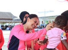 Ketum Bhayangkari Tunjukkan Kepedulian dengan Salurkan Bantuan Sosial di Sorong, Papua Barat Daya