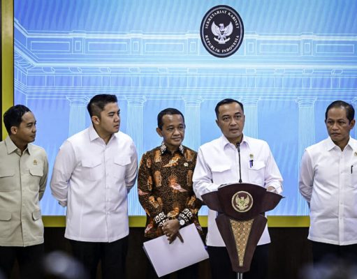 Pemerintah Resmi Cabut IUP Empat Perusahaan Tambang di Raja Ampat
