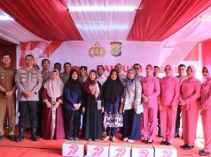 Polres Metro Depok Berikan Layanan Kesehatan dan Sembako untuk Warga Kp. Tipar Cimanggis