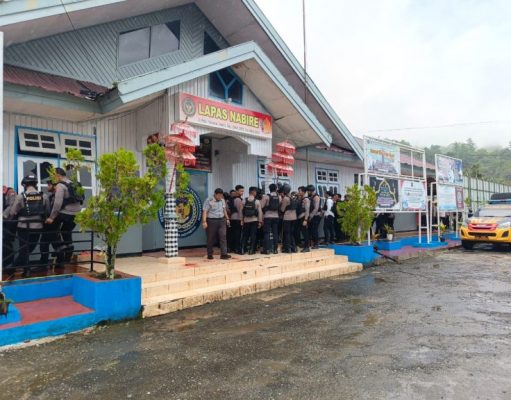 Kerahkan Tim Gabungan Ops Damai Cartenz-2025 Kejar 19 Napi Kabur di Nabire