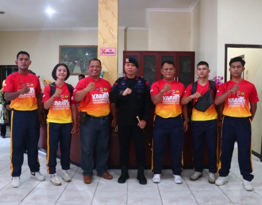 Kapolda Kaltara Berangkatkan Kontingen Karate Polda Kaltara Ikuti Kejurnas Karate Piala Kapolri Tahun 2025