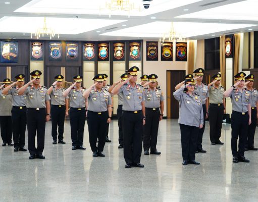 17 Pati Polri Naik Pangkat, 1 Meraih Pangkat Komjen Pol