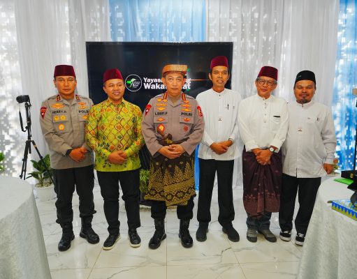 Kedepankan Komitmen Jaga Kamtibmas Kapolri Sambang Petang Bersama Ustaz Abdul Somad