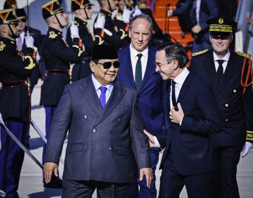 Tiba di Paris untuk Hadiri Bastille Day, Presiden Prabowo disambut Jajar Kehormatan