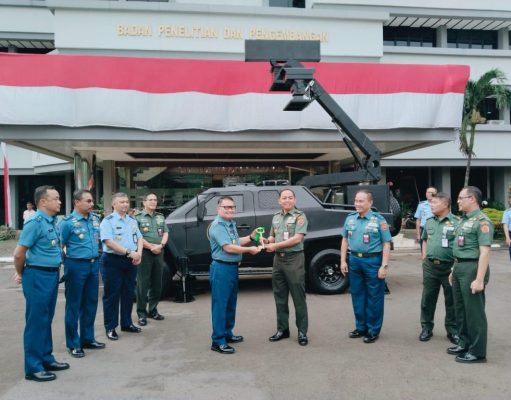 Tingkatkan Pengawasan Laut NKRI, Kemhan Serahkan Fasilitas Radar Coastal Surveillance kepada TNI AL