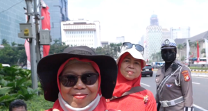 Warga Antusias Menyaksikan Kemeriahan HUT RI ke 80 di Monas