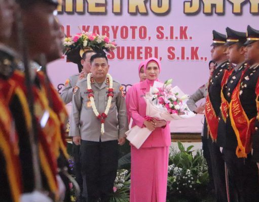 Tradisi Penyambutan Kapolda Baru dan Pelepasan Kapolda Lama Digelar Polda Metro Jaya