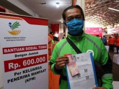 Kemensos Coret Ratusan Ribu Penerima Bansos yang Terindikasi Bermain Judi Online