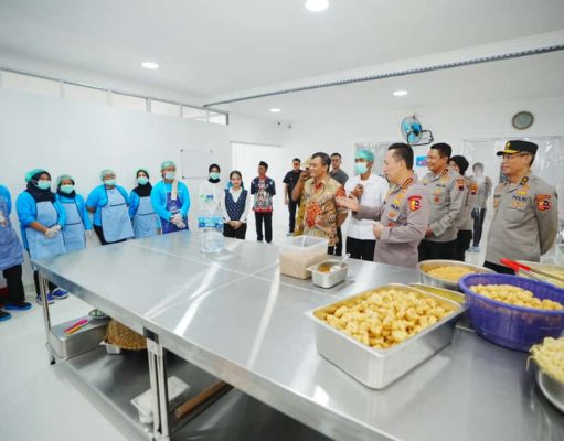 Kapolri Tekankan Perkuat Food Security Saat Tinjau Langsung SPPG Pabelan