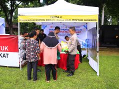 Antusias Ibu-Ibu Serbu Gerakan Pangan Murah Polri, Sembako Ludes Diborong