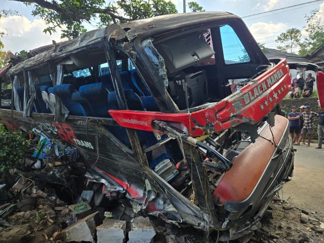 Kecelakaan-Bus-Probolinggo_421164