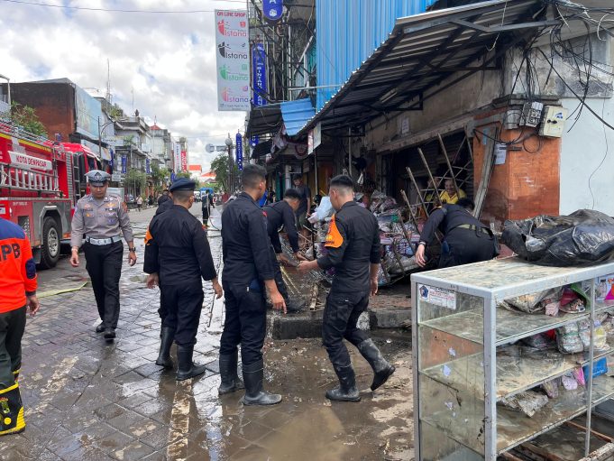 TanggapDaruratPoldaBaliLaksanakanOpsAmanNusaAgungII-2025_755581