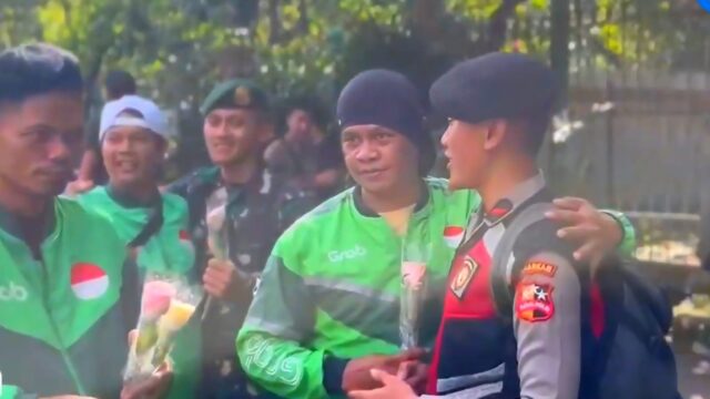 d86c71e3-4b5d-475d-baf8-9594c3f69fa0_330862