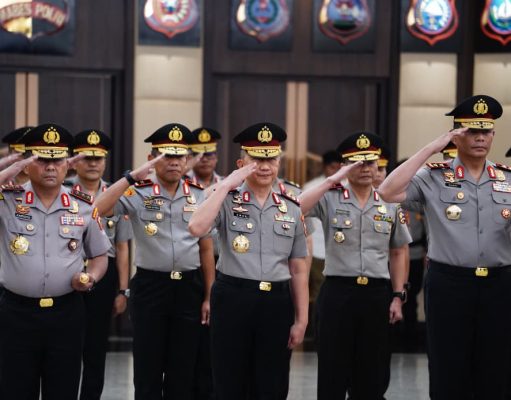 27 Pati Polri Naik Pangkat