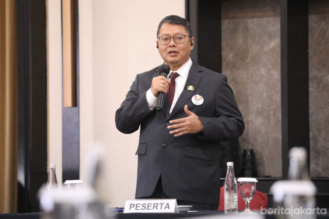 Kepala Dinas Kominfotik memaparkan Portal Satu Data Jakarta di Pelatihan Kepemimpinan Nasional
