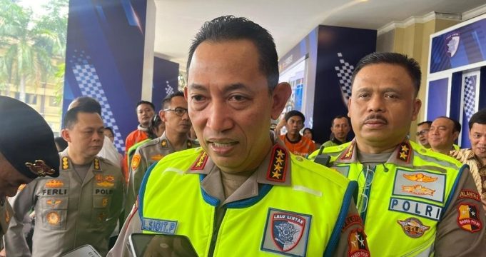 kapolri-jenderal-listyo-sigit-pr_414382