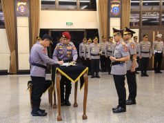 Kapolri Pimpin Sertijab Kabaintelkam dan Dankor Brimob Polri