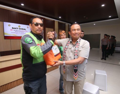 Salurkan Ribuan Paket Bantuan di Balikpapan, Alumni Akpol 1990 Gelar Bakti Sosial di Kaltim