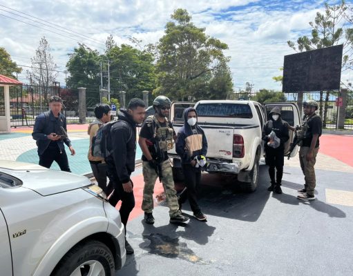 Satgas Damai Cartenz dan Polres Yahukimo Serahkan Tersangka Kasus Penyerangan Nakes dan Guru ke Kejaksaan Jayawijaya