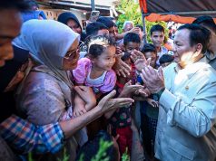 Kunjungan Presiden di Posko Pengungsian Padang Pariaman Ramai Disambut Warga Masyarakat