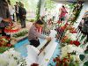 Kapolri: “Mengenang Pahlawan Nasional Buruh”, Ziarah Makam hingga Groundbreaking Museum Marsinah