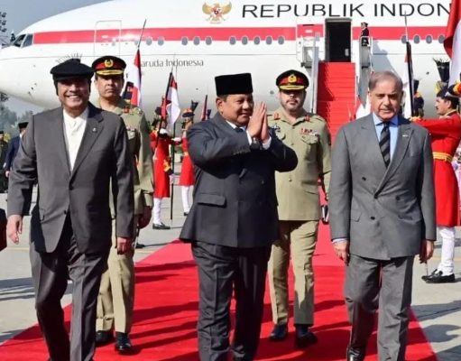Perdana Menteri dan Presiden Pakistan Jemput Langsung Presiden Prabowo di Bandara Islamabad