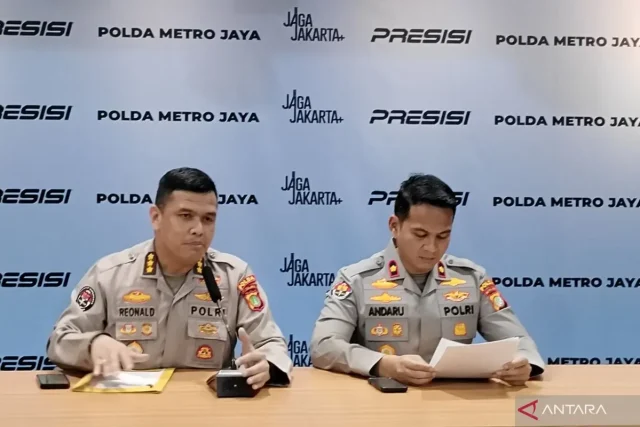 Kasubbid Penmas Polda Metro Jaya Kombes Pol Reonald Simanjuntak di Mapolda Metro Jaya, Jumat (9/1/2026). ANTARA/Ilham Kausar.