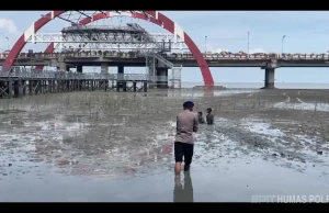 Respons Cepat Personel Selamatkan Dua Anak Terjebak Lumpur di Wisata Kenjeran Surabaya