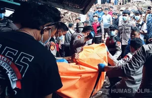 Tim Gabungan Dibantu K9 Temukan 1 Korban Banjir Bandang di Kampung Laghaeng Siau Timur