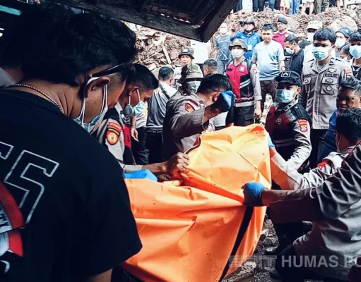 Tim Gabungan Dibantu K9 Temukan 1 Korban Banjir Bandang di Kampung Laghaeng Siau Timur