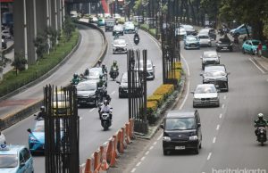 Pramono Pastikan Tak Ada Penutupan Jalan dalam Pembongkaran Tiang Monorel