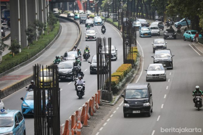 Pramono Pastikan Pemprov DKI Bongkar Tiang Monorel Pekan Depan