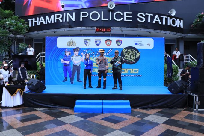 55db640c-6b84-4973-aa89-573bba87227c_683815