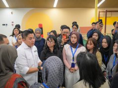 Seskab Teddy Tinjau Program Magang Nasional di Paragon