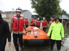Kapolda Metro Jaya Salurkan Bantuan Ringankan Beban Warga Terdampak Banjir