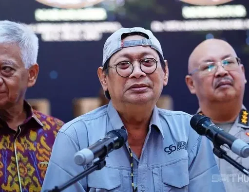 Bedah Buku “Alter Ego Listyo Sigit Presisi”, Prof. Hermawan Paparkan Dinamika Kebijakan Kapolri di Tengah Reformasi Polri