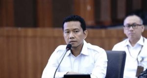 Terpapar Konten Kekerasan Digital, Pelajar SMP Lempar Bom Molotov di Sekolah