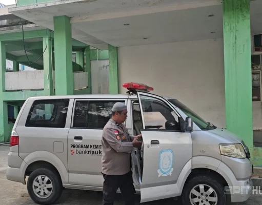 Aipda Raja Faisal Menjadi Sopir Mobil Jenazah Gratis untuk Warga, Dedikasi di Tapal Batas NKRI